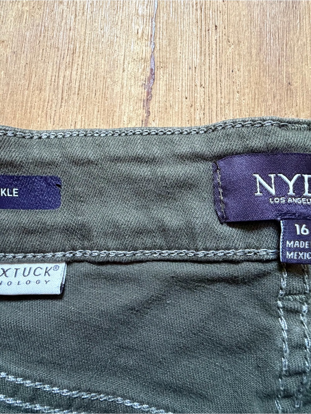 NYDJ Topiary Green Alina Ankle Stretch Jeans - Picture 6 of 9